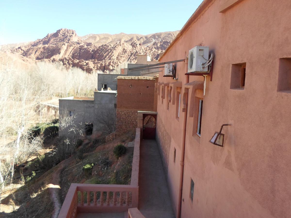 Kasbah Ait Arbi Hotel Ait Ougliff Exterior foto